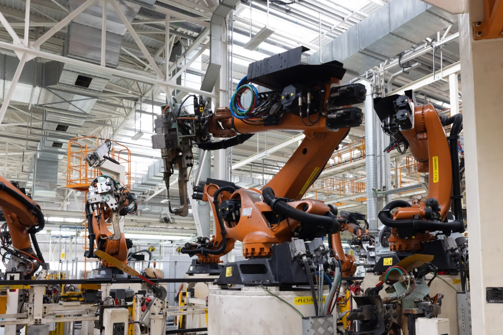 T&uuml;rkiye&rsquo;nin Yatırım Karnesi A&ccedil;ıklandı: 5,6 Trilyon TL&rsquo;lik Dev Harcama!