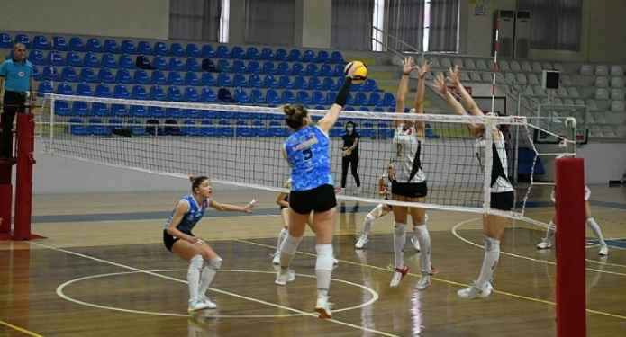 Belediyespor Vakıfbankʹı 3-1 Mağlup Etti