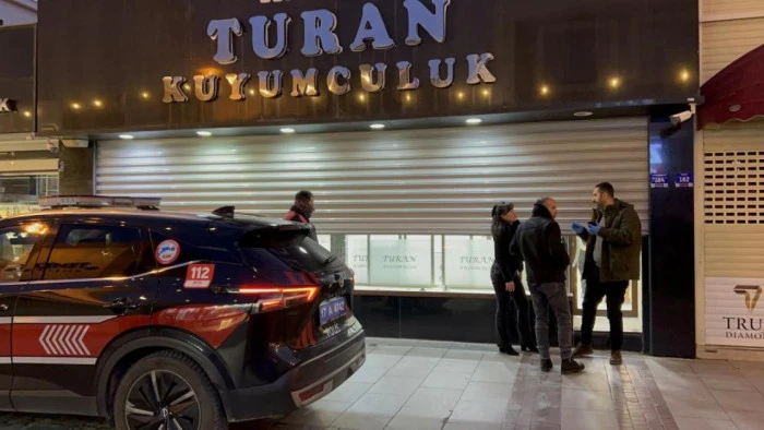 &Ccedil;anakkale&rsquo;de 'Emanet Altın' Şoku: Turan Kuyumculuk&rsquo;un Sahibi Tutuklandı!